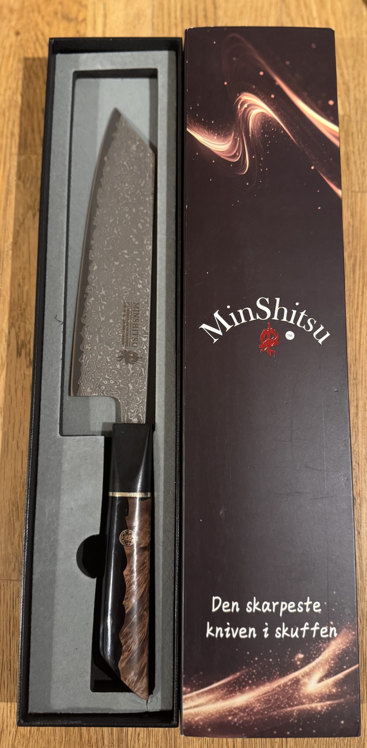 Minshitsu Oriental Star - Black Kokkekniv / Kirisuke 20 cm Damascus Stål - Bilde 5